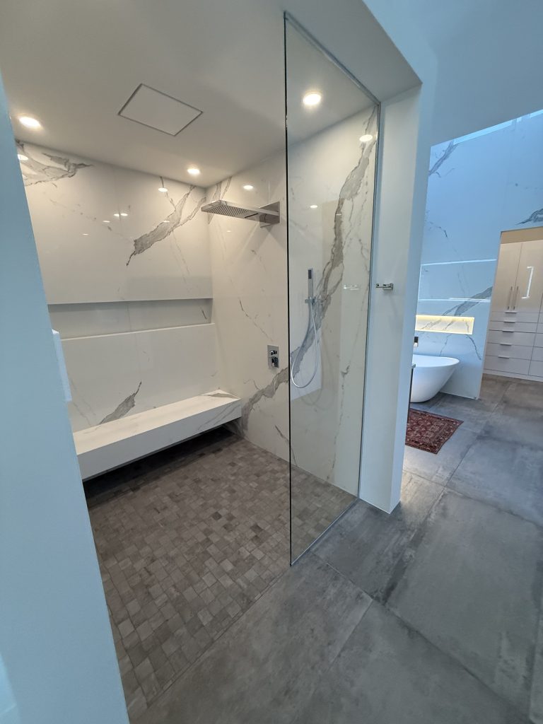 Cherokee River’s bathroom remodel feels relaxing and updated, with easy shower access and a comfy tub for soaking.